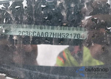 2017 Chrysler 300 Limited z USA, uszkodzony, nr VIN 2C3CCAAG7HH521704